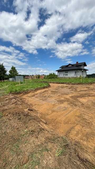 Usługi koparką / Prace ziemne