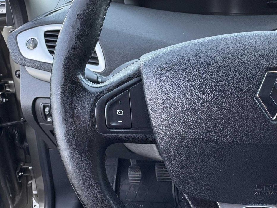 Продам Renault Grand Scenic 2009р. #73702