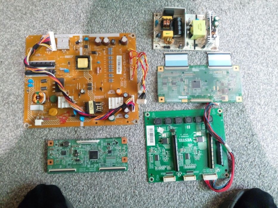 продам плати від телевізорів