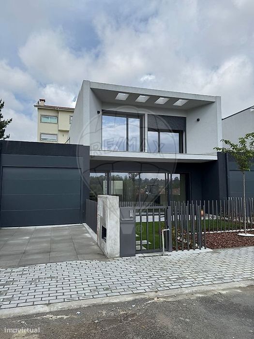 Moradia Nova T3+1 em Palmeira, Braga!