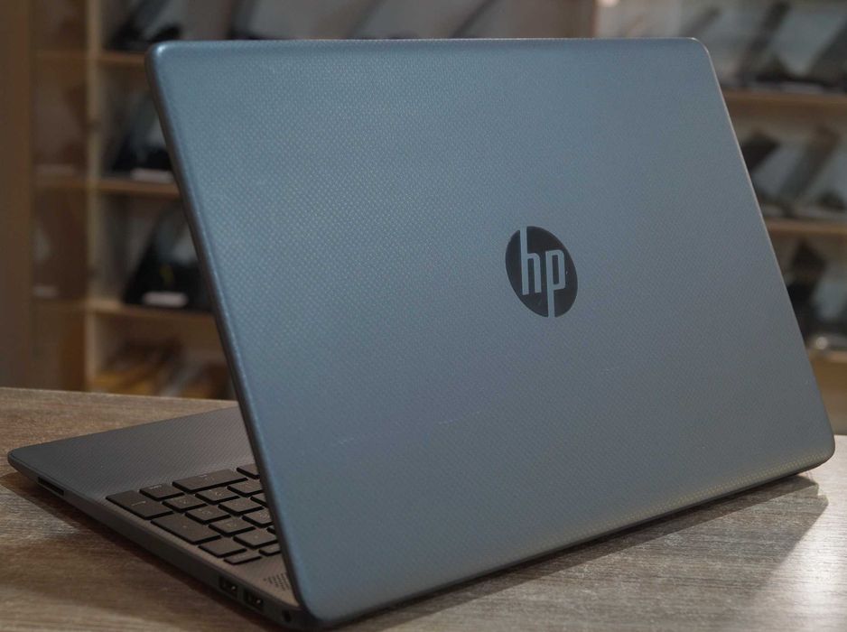 ГАРАНТІЯ HP (FullHD IPS/Core i5-1235U/RAM 8ГБ DDR4/SSD 512ГБ)TVOYO