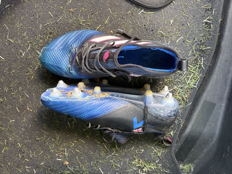 Addidas metal boots