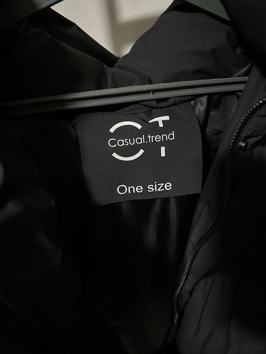 Пуховик casual S-M чорний