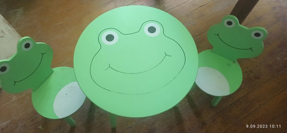 Zestaw mebli dla dzieci