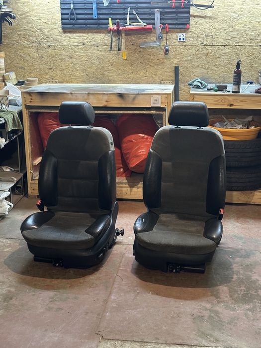 2 передніх крісла передні audi allroad а6 c5