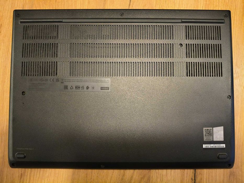Laptop Lenovo ThinkPad P16v Gen1 i9/32Gb/1TB/RTX 2000/16"/Win11 Pro - komputer / stacja robocza
