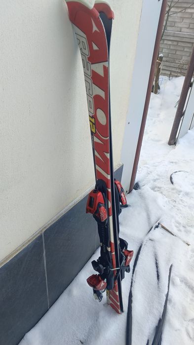 Продам професіональні лижі та боти Atomic SL