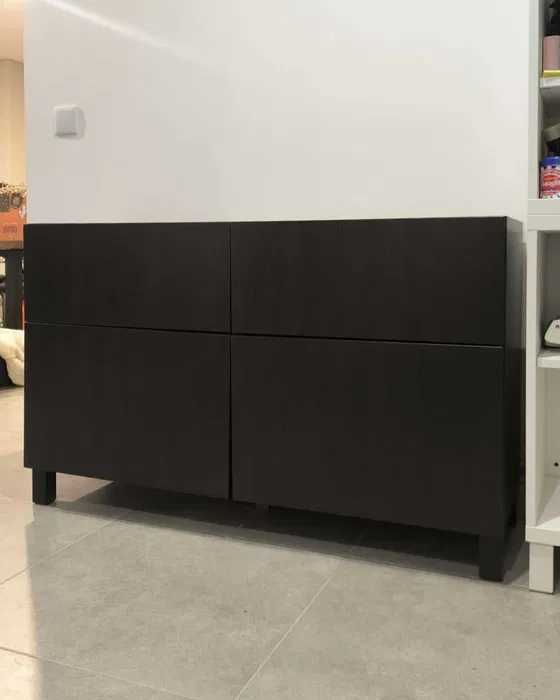 Movel preto IKEA