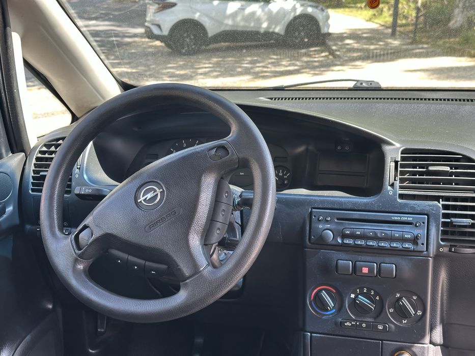 Opel Zafira 1.6 2001