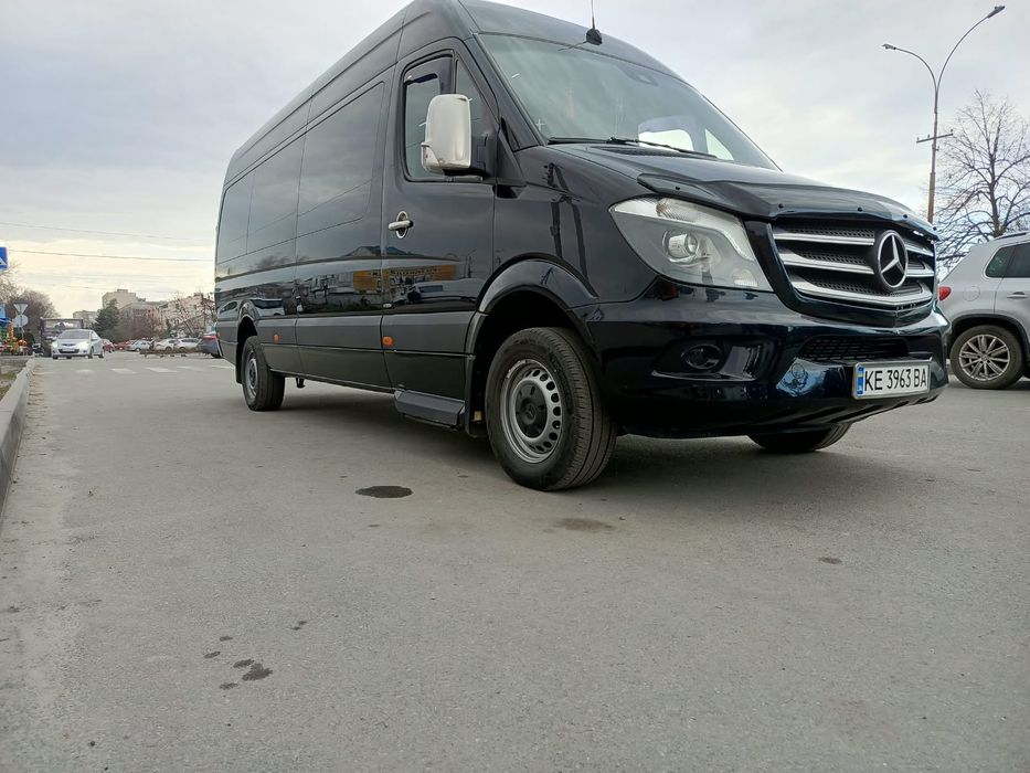 Продам Mercedes-Benz Sprinter 319