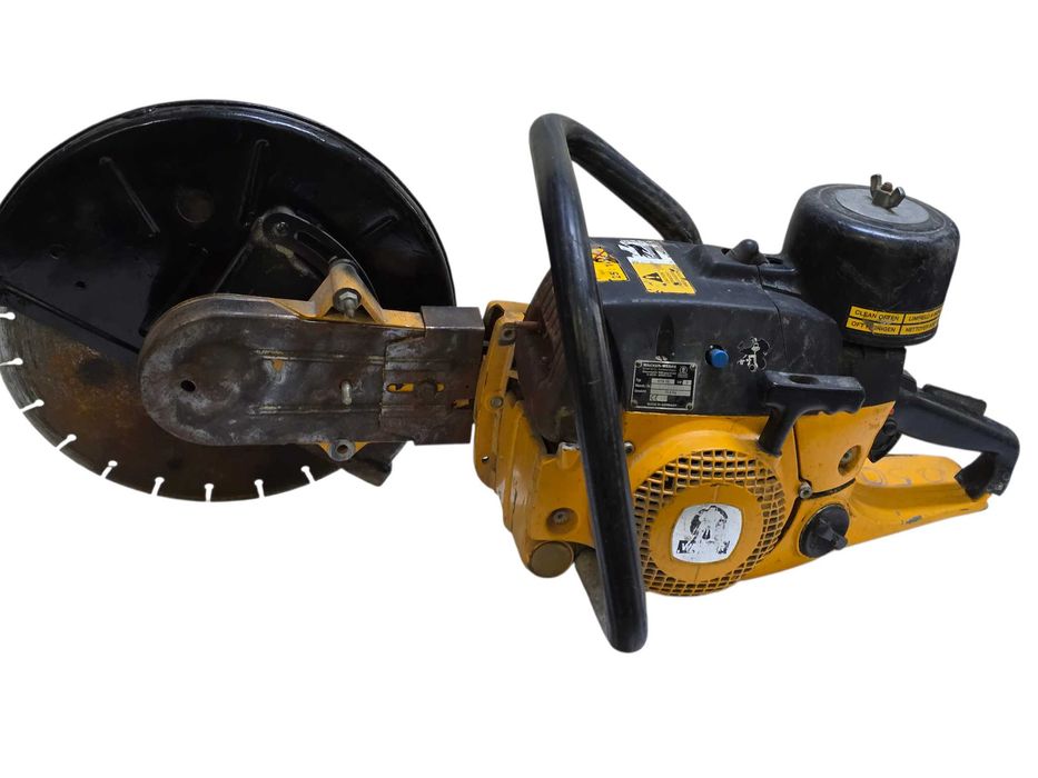 Przecinarka spalinowa do betonu WACKER BTS 13