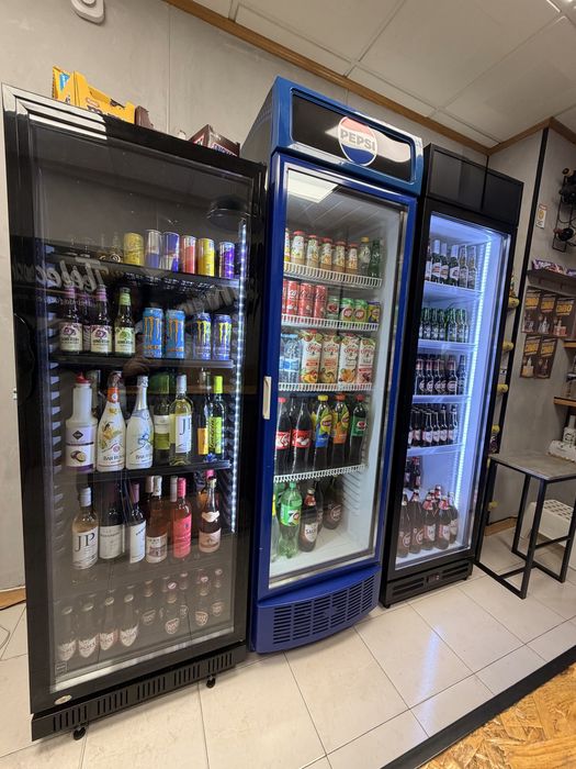 Frigorífico Expositor Metro - Porta de Vidro.