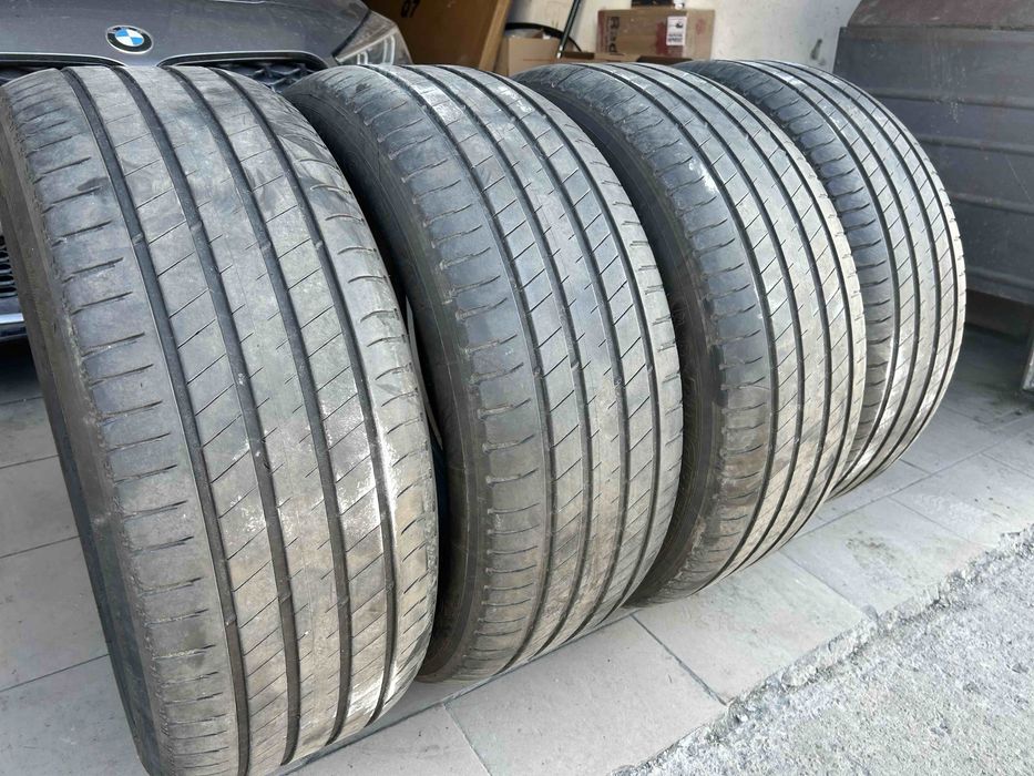 Продам комплект гуми Michelin Latitude Sport 3  245/50/R19