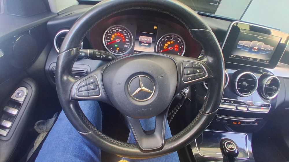 Mercedes-benz  c 200