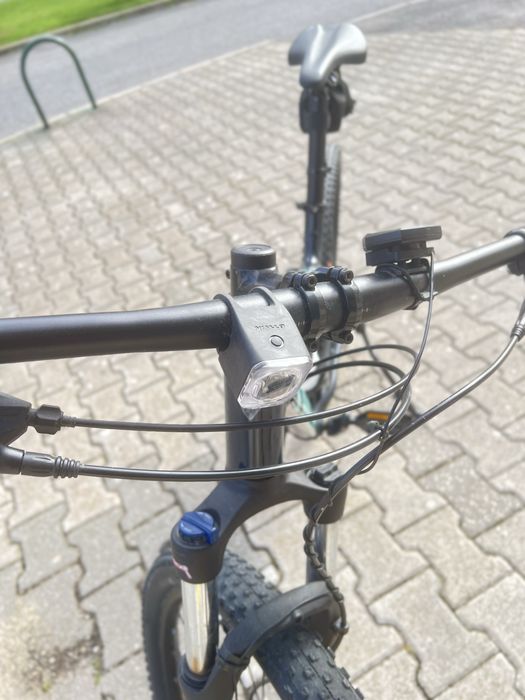 Bicicleta Trek Marlin 6 – 21v, roda 29”, Quadro L – Ótimo Estado!