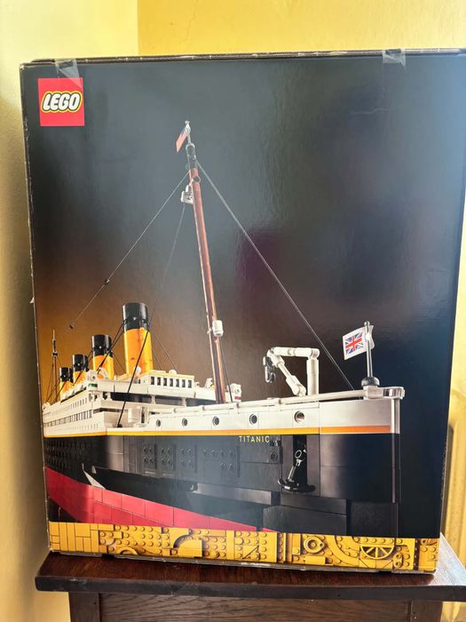 Lego Titanic Creator