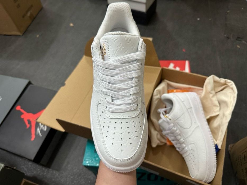 Nike Air force X Louis Vuitton