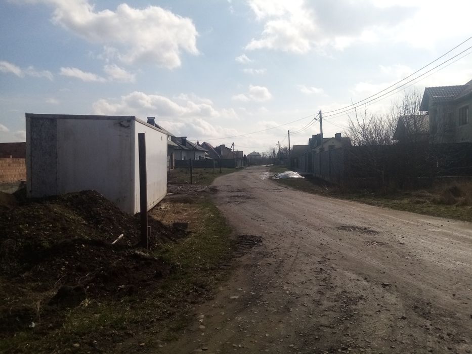 Продається земельна ділянка в с Клузів
