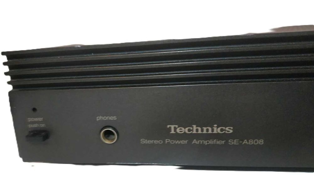 Стереопідсилювач Technics SE-A808 Японія