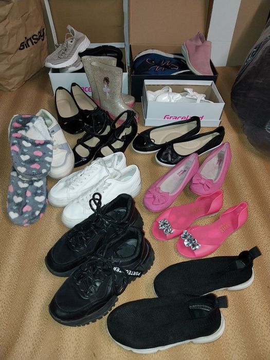 Paka butów dla dziewczynki