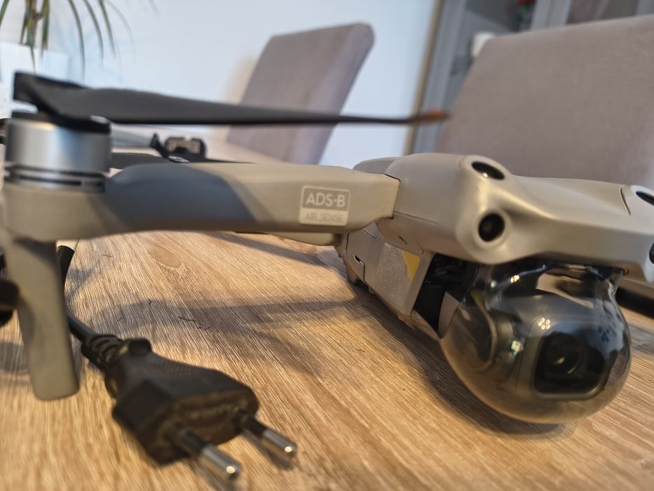 DJI mavic AIR2s Dron jak nowy