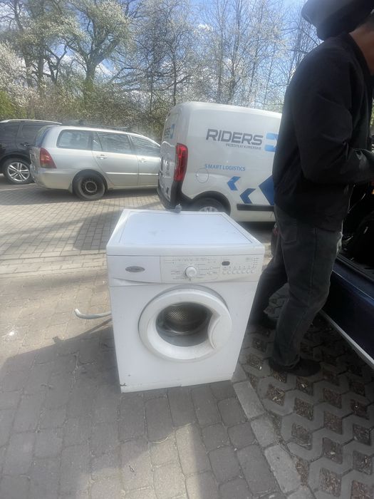 Sprzedam pralkę sprawna