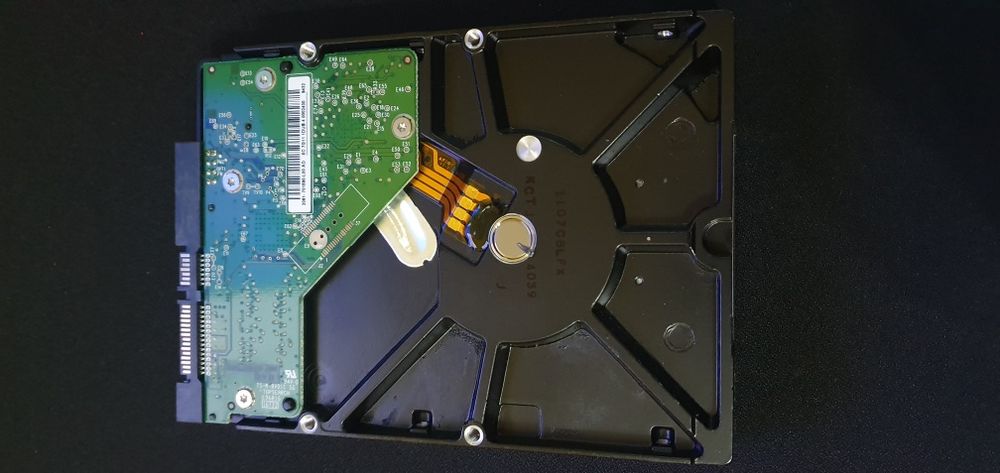 Disco Toshiba 500GB 3.5 Sata a funcionar a 100%