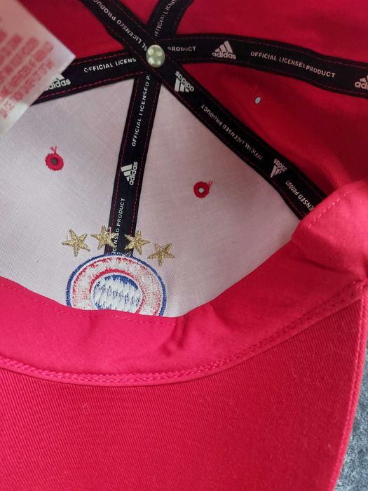 Czapka z daszkiem Adidas, FC Bayern, nowa