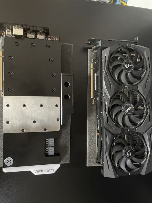2x rtx 2080ti strix oc + 2x ek quantum vector d-rgb oraz masa dodatków