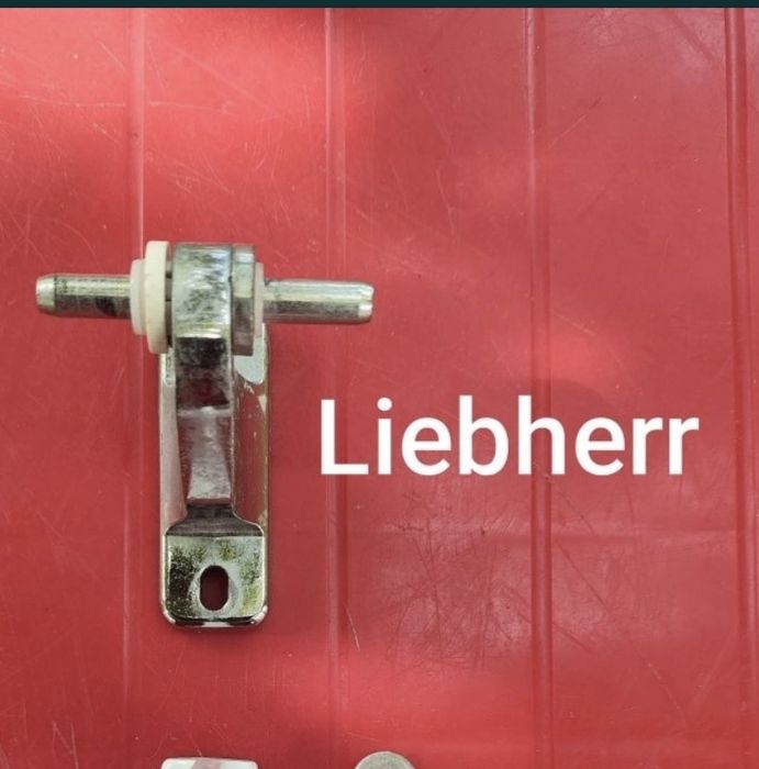 Двері  холодильника Nord; ящички овочеві,тримач дверей Liebherr