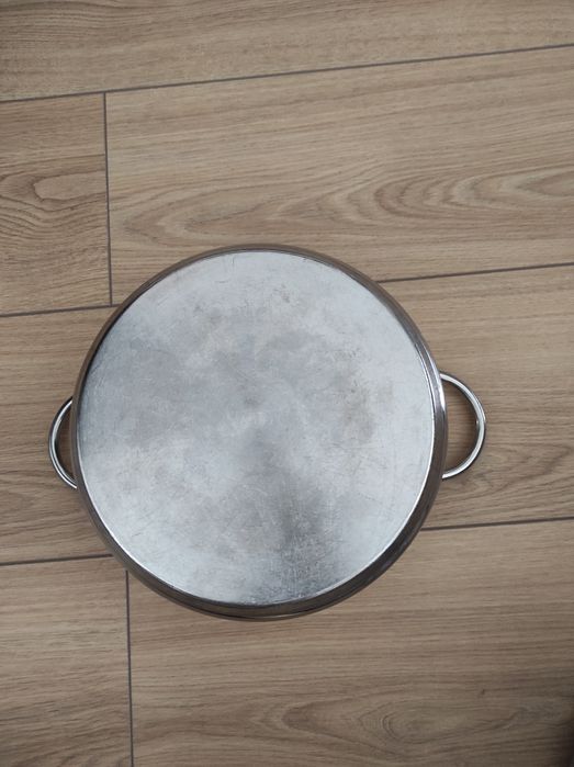 Tacho em inox praticamente novo