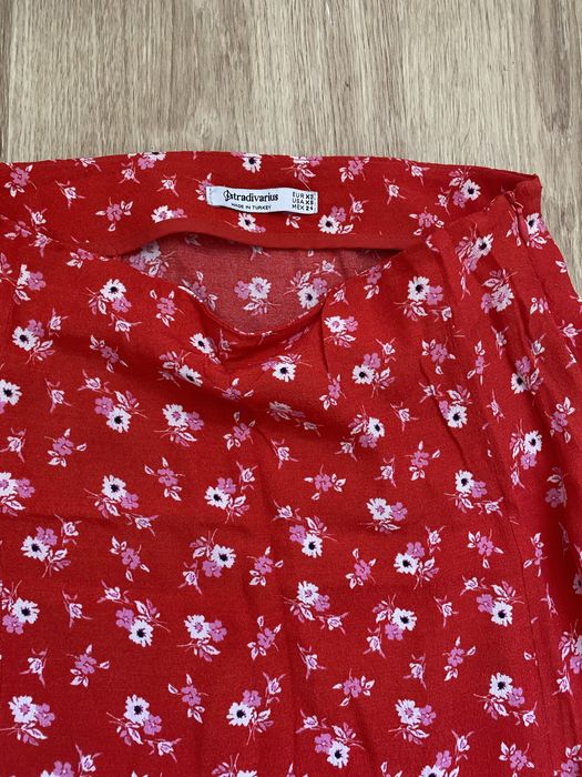 Saia comprida com flores Stradivarius