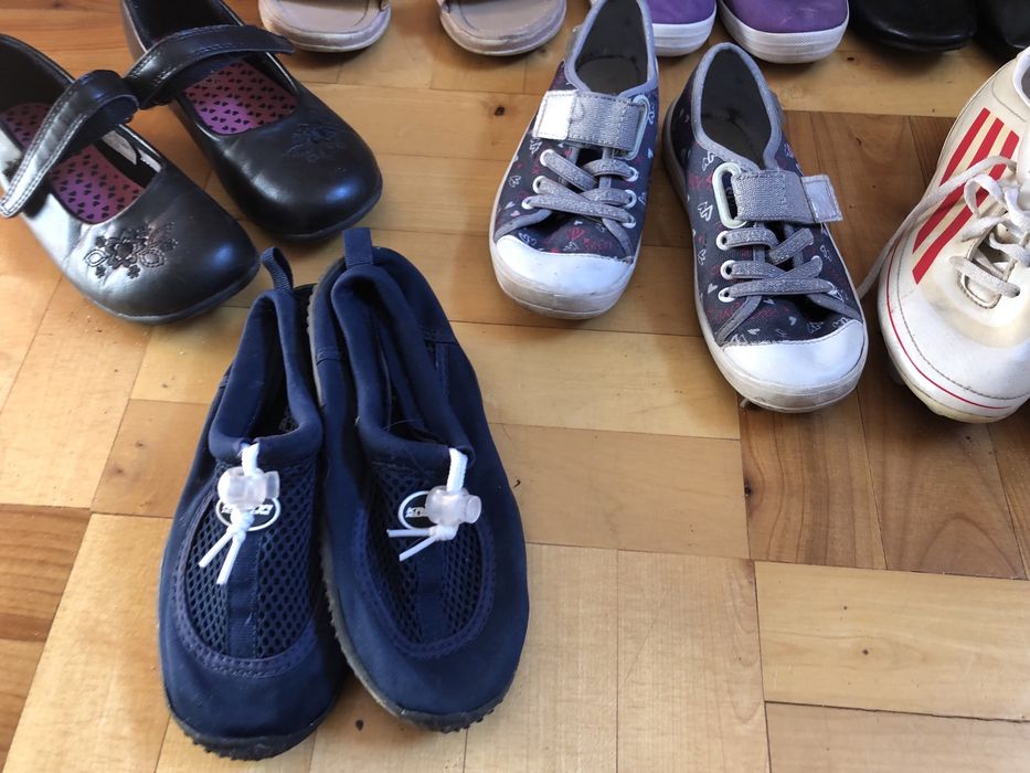Buty dziecięce buciki 13 par 32-34 korki sniegowce sandaly zestaw paka