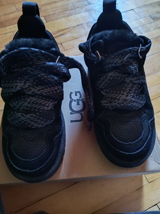 Buty Ugg Lowmel roz 38