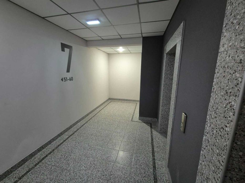 Однокомнатная на Варненской в ЖК "Скай Сити"