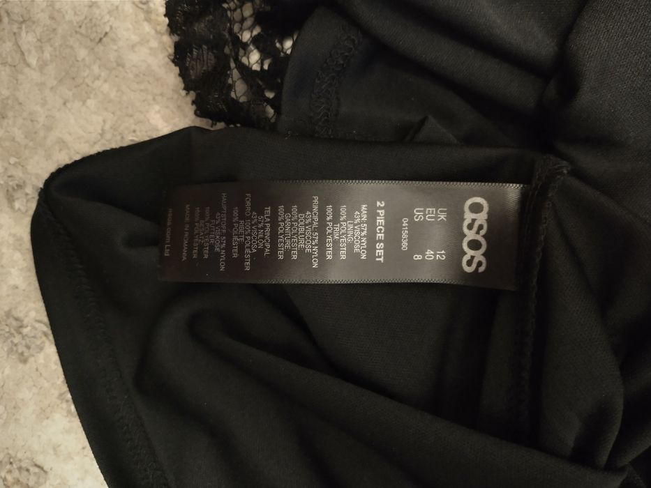Sukienka koronkowa ASOS