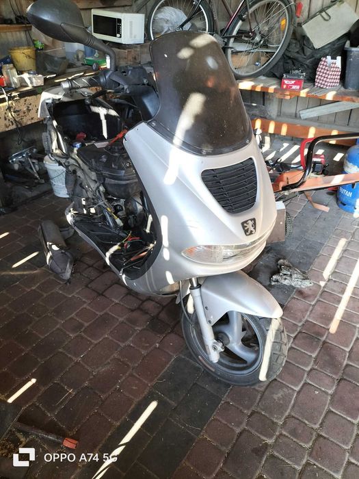 Skuter Peugeot Elyseo 125 4P