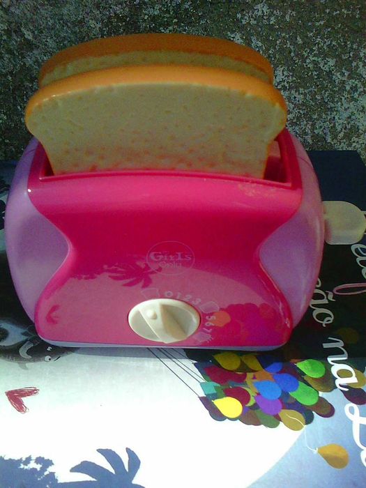 PlayGo Toast Bread Slices Toy for Children64586143924866120