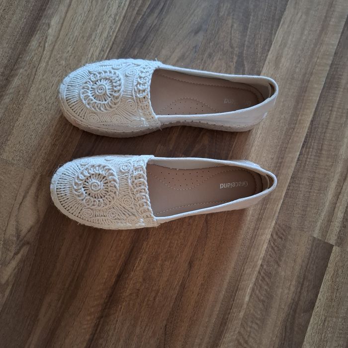 Espadryle beżowe