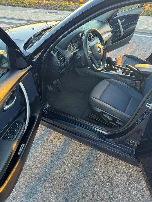 BMW 118D - 143CV - Impecável