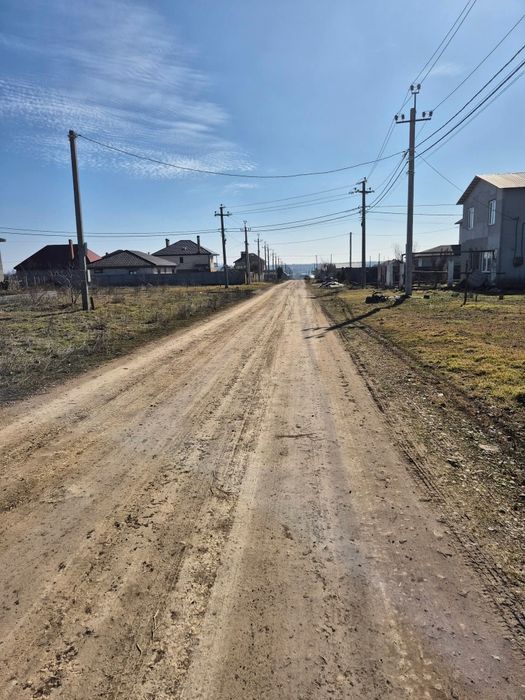 Продам участок дёшево в пригороде Черноморска