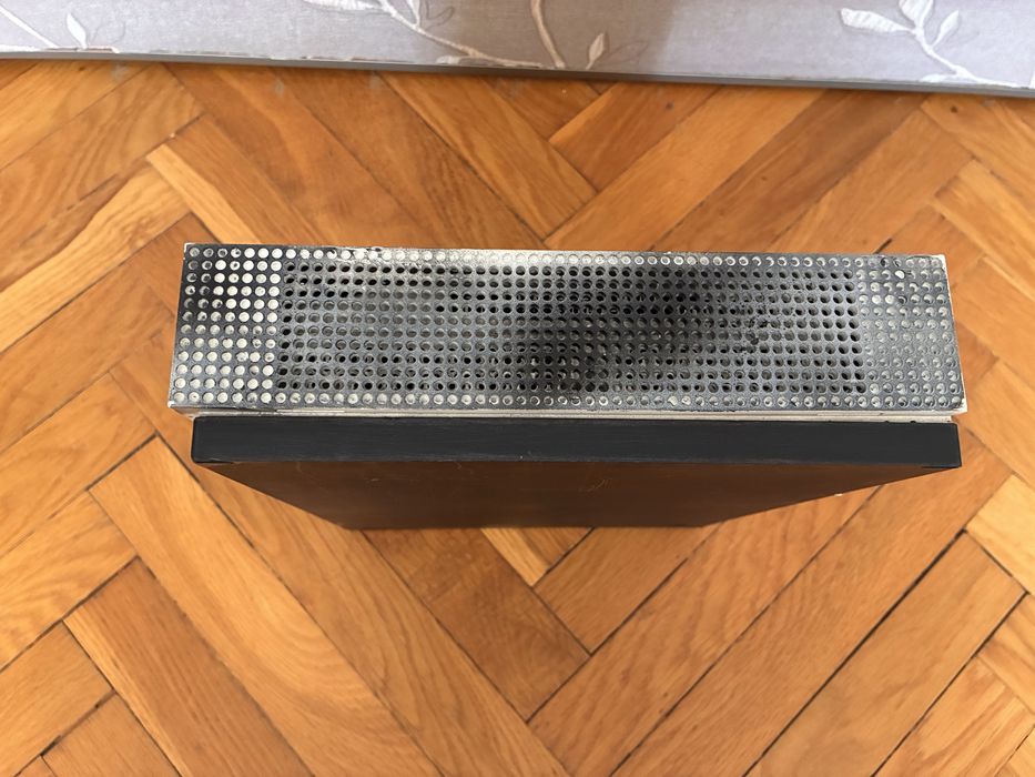 Xbox One S z malowaną obudowa