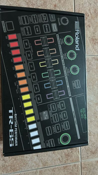 Roland TR-6S Rhythm Performer