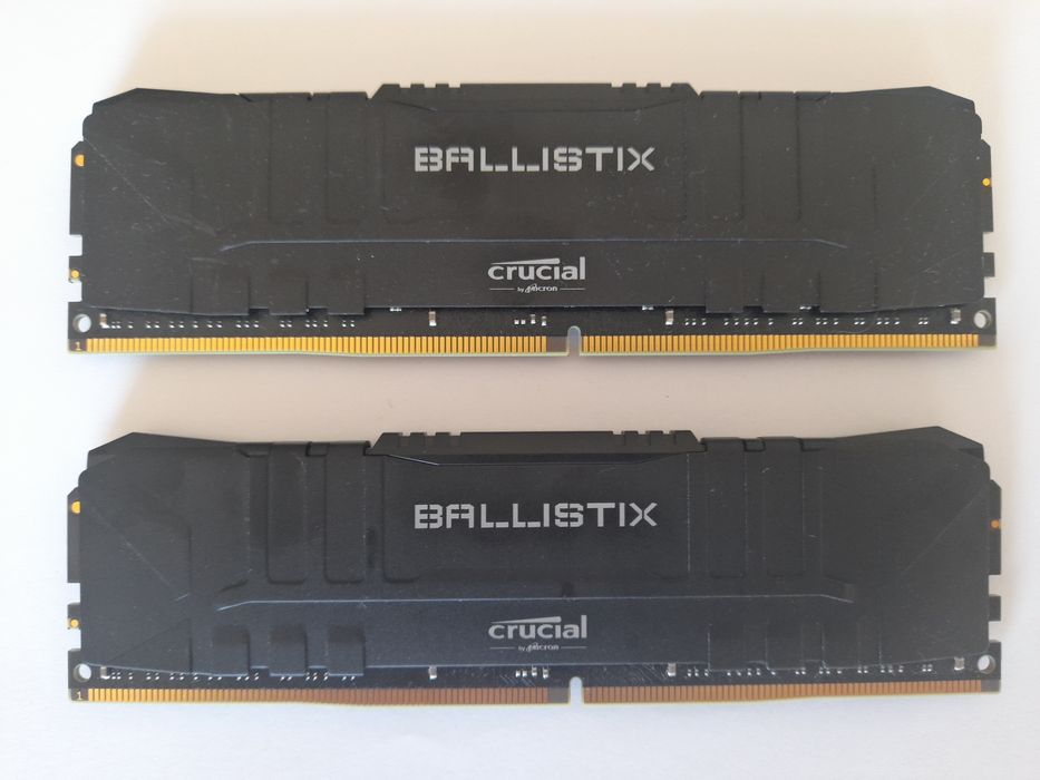 RAMs Crucial Ballistix 32GB [Ler Descrição]64740688522371120