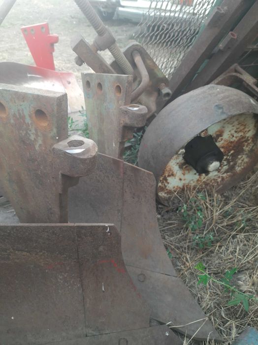 корпус плуга плн-3 в сборе