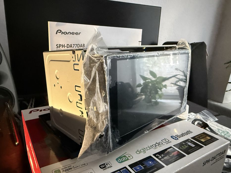 Pioneer SPH-DA77DAB