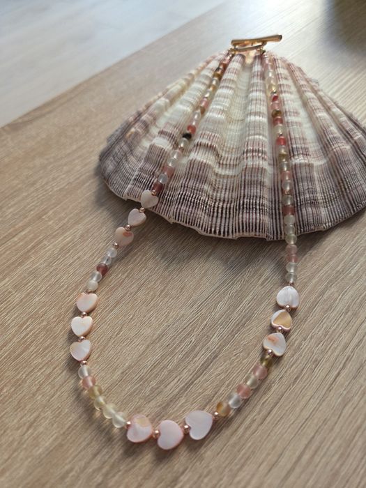 Naszyjnik choker z serduszek