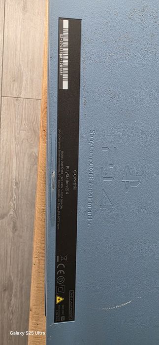 PS4 Fat 1TB Uncharted