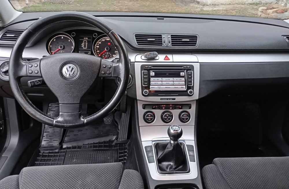Volkswagen Passat b6 2,0 TDI