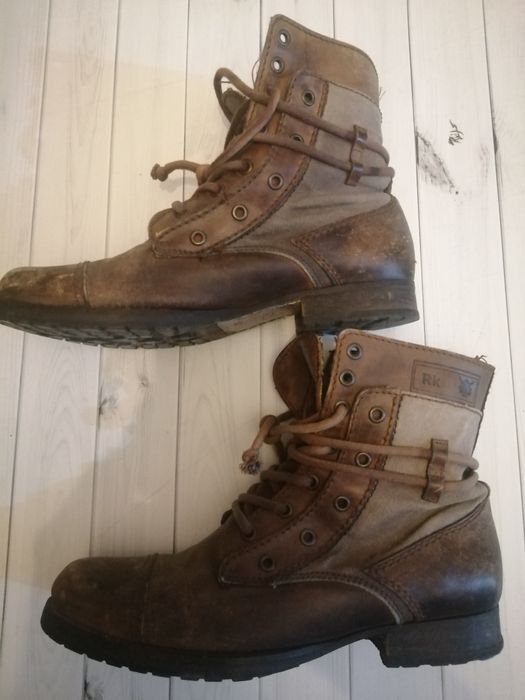 Botas em pele genuína da marca Red Oak